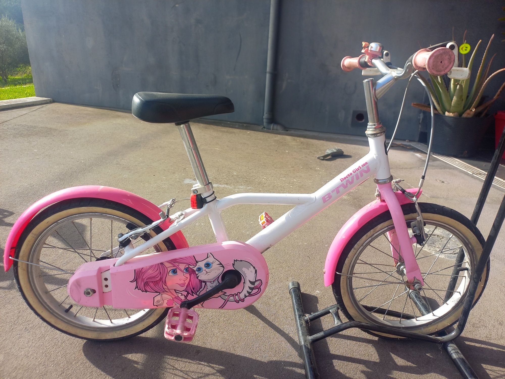 Bicicletas de menina