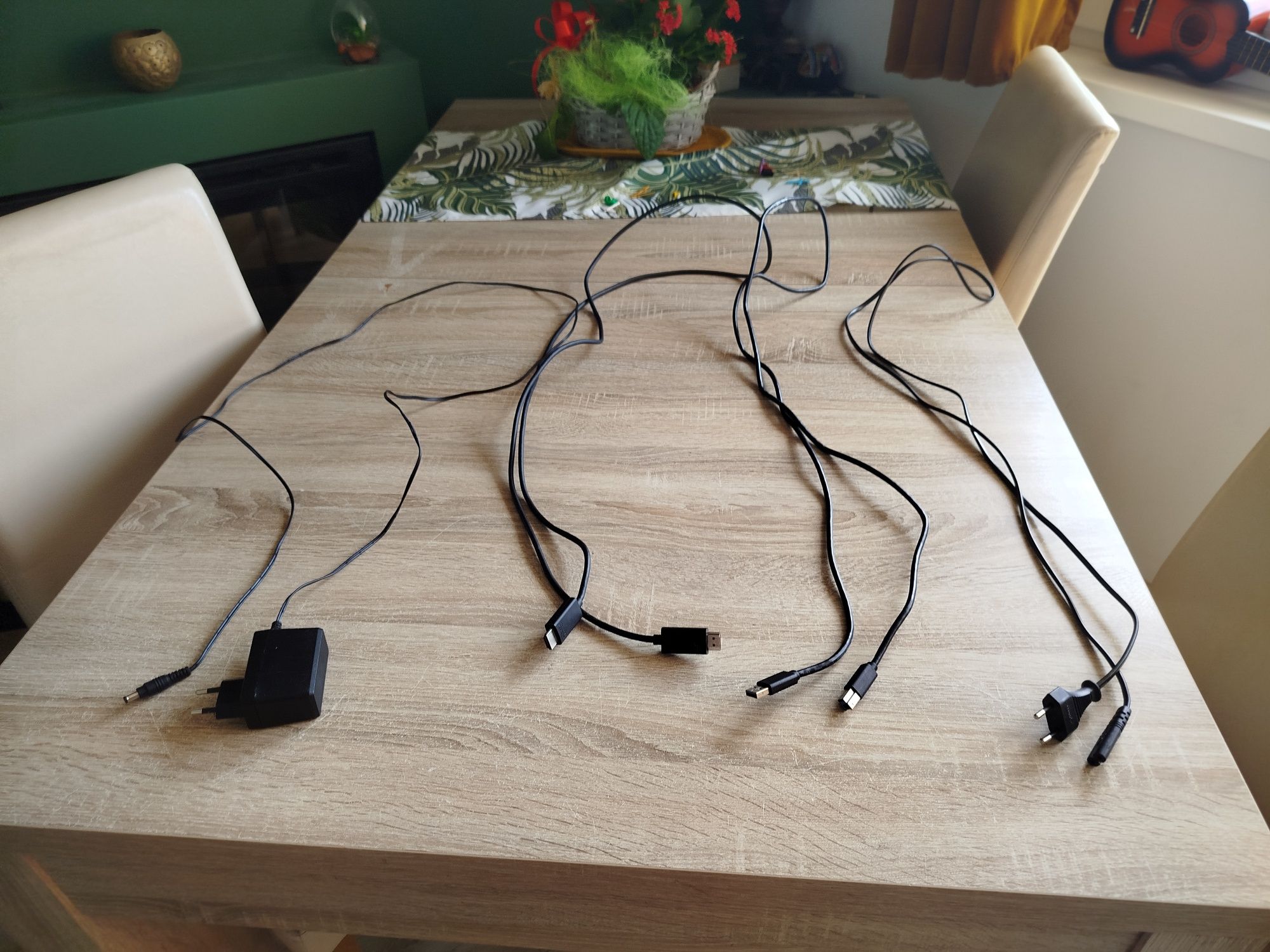 Sprzedaję Xbox one x