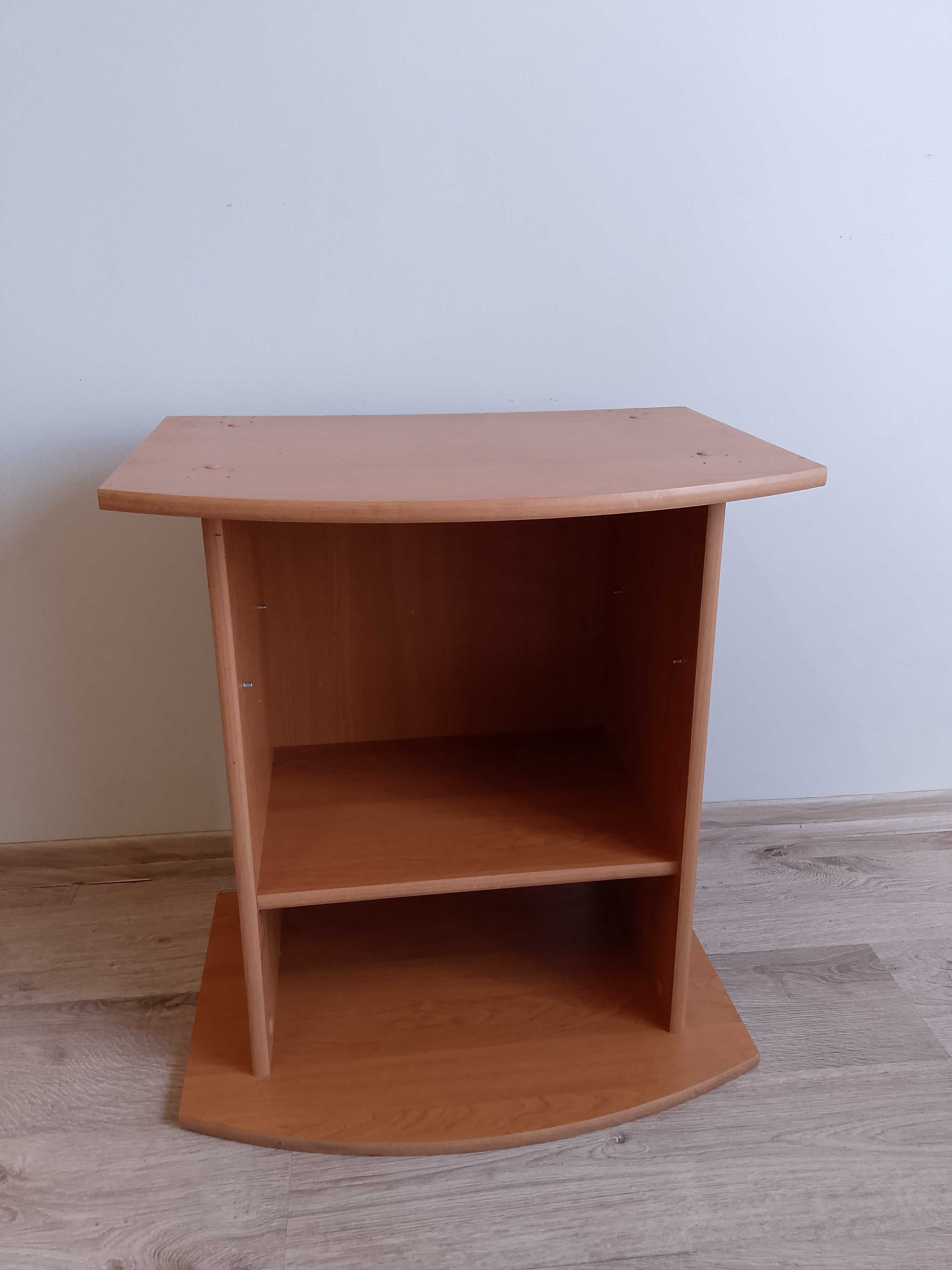 Stolik pod telewizor