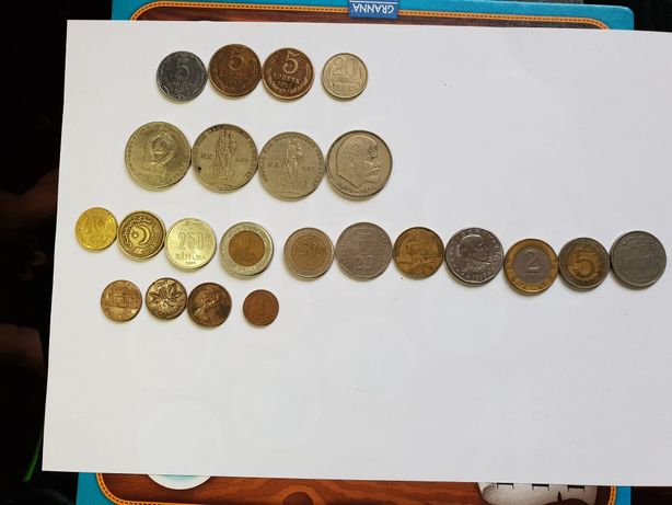 Продам монети різні
