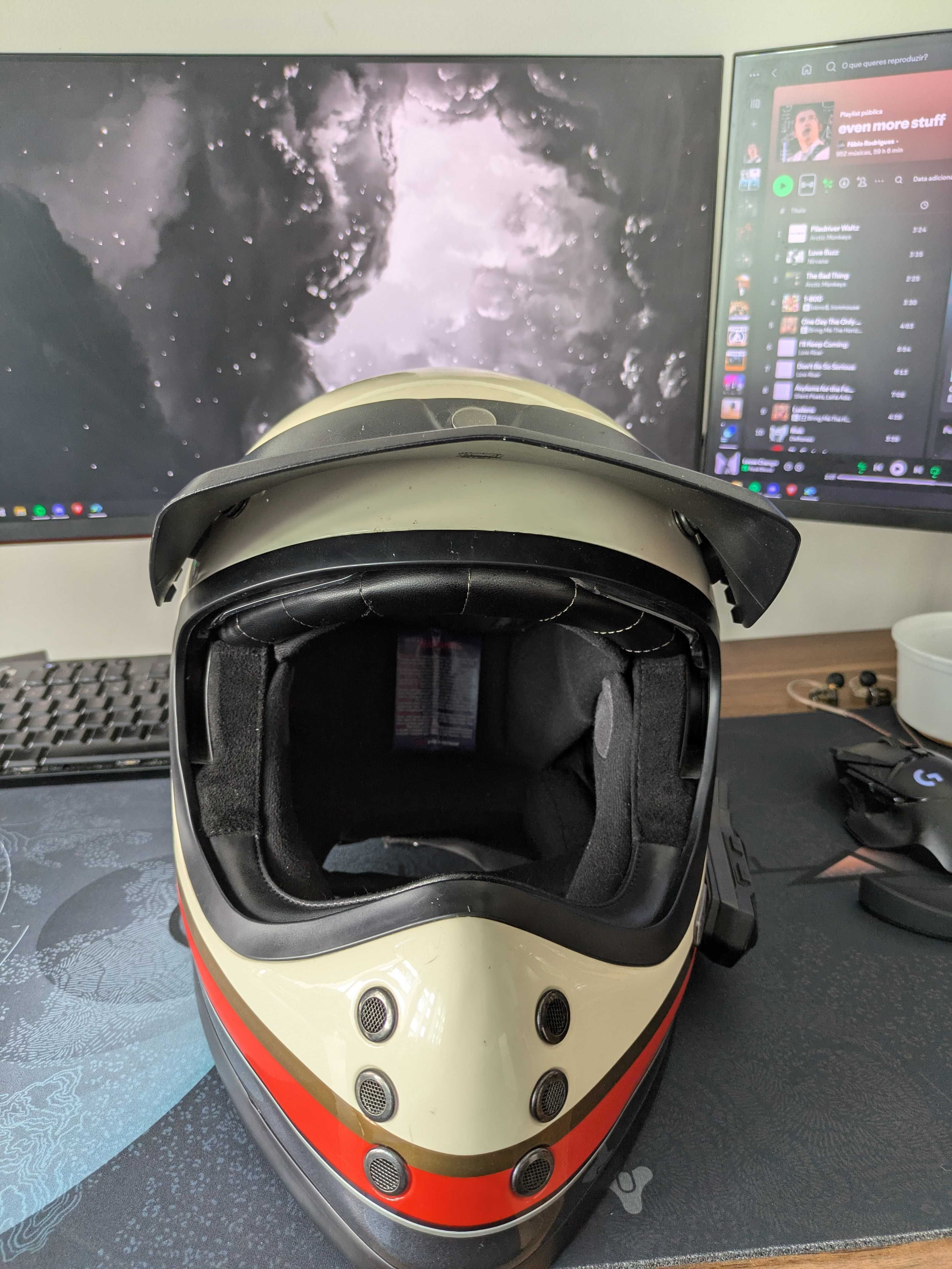 HJC V60 Scoby Full Face Helmet White Capacete - S 55-56cm