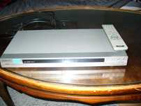 Odtwarzacz DVD Sony DVP-NS 355 z pilotem