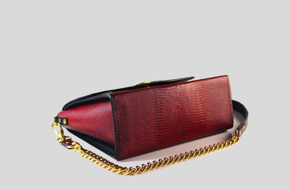 Сумка жіноча шкіряна