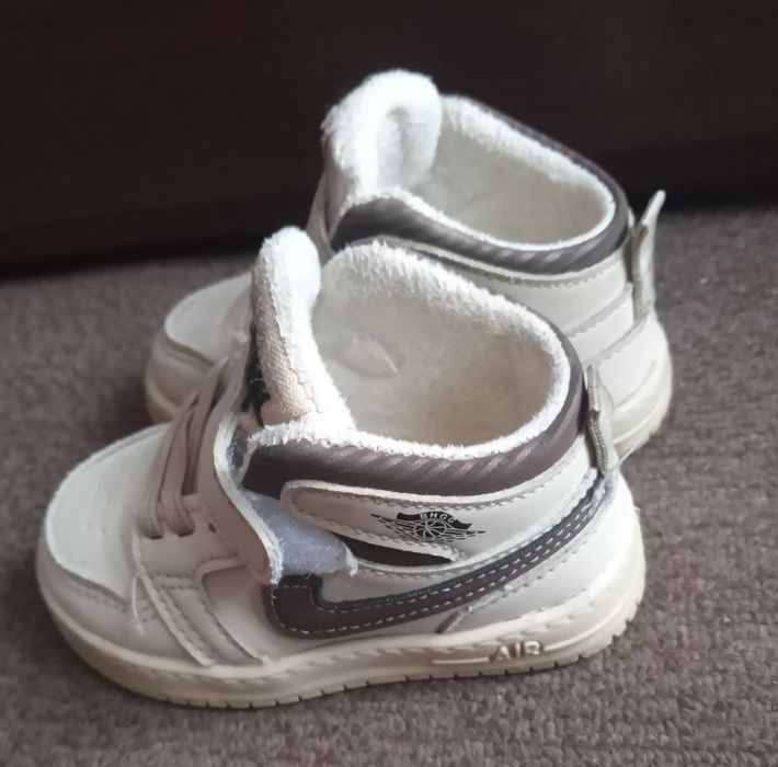 Дитячі отеплені хайтопи кросівки