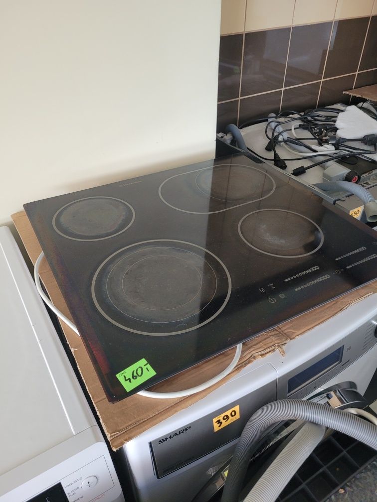 Sprzedam płytę ceramiczną firmy Electrolux z możliwością dostawy