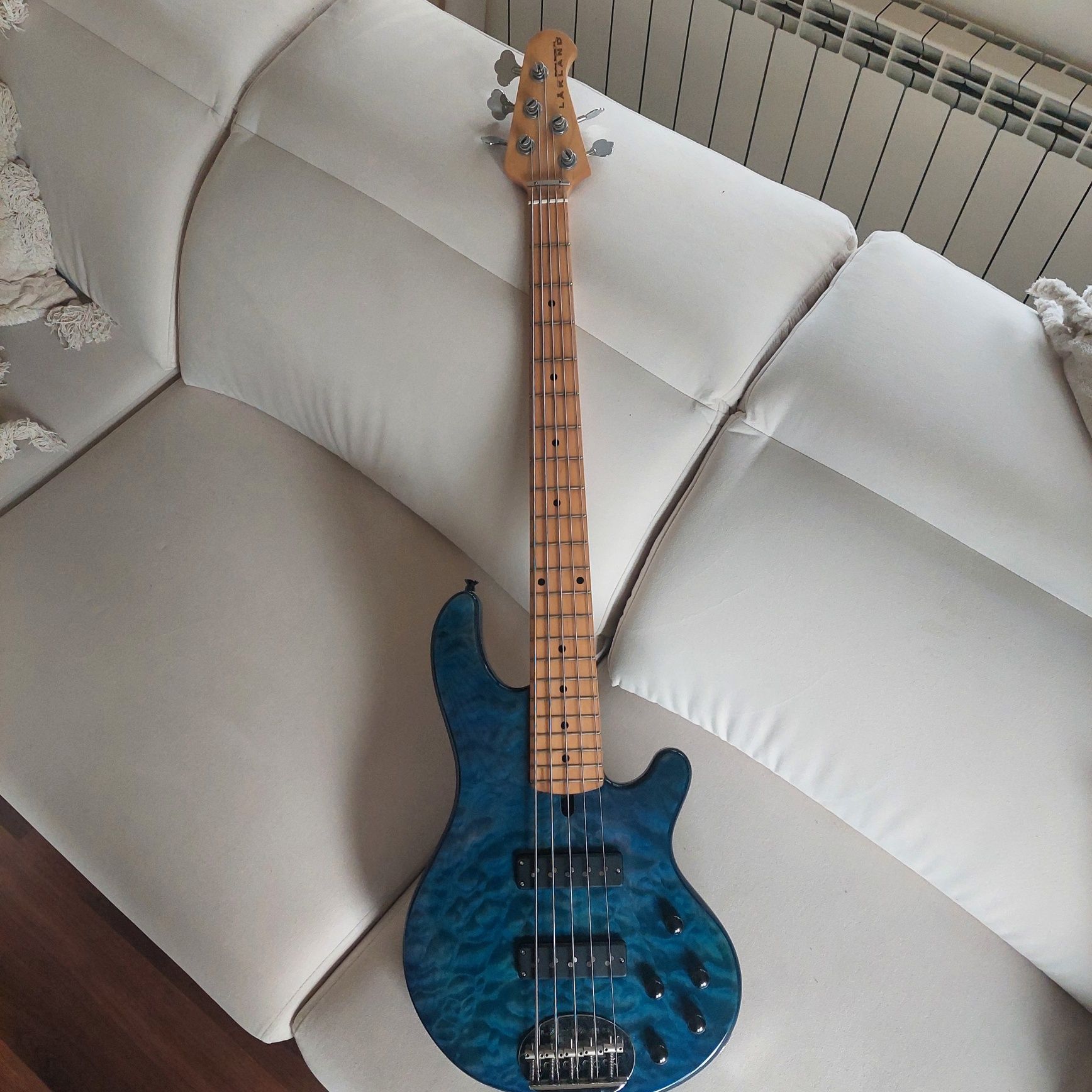 Lakland 55-01 gitara basowa