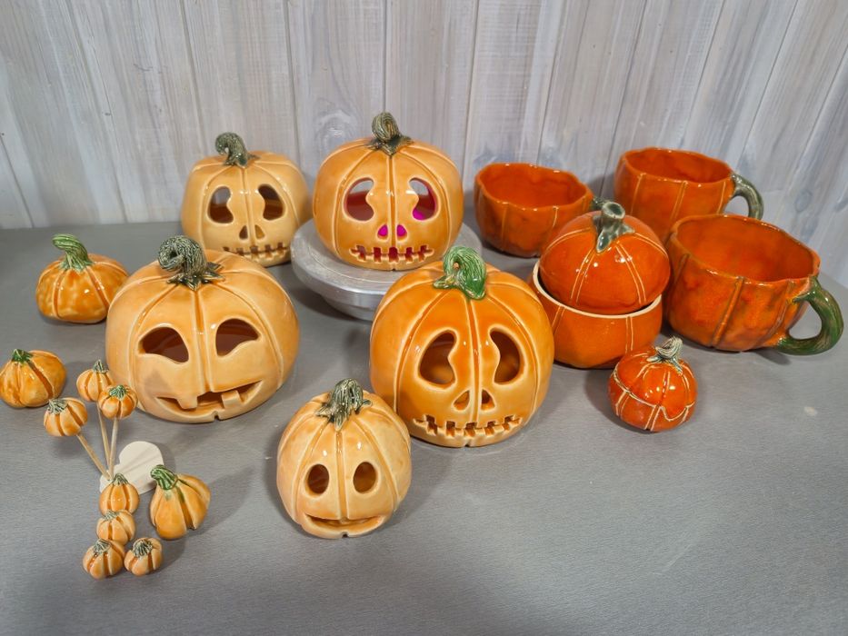 Тыква. Гарбуз. Хеллоуин. Хеловін. Haloween. Ручна работа.  Геловін.