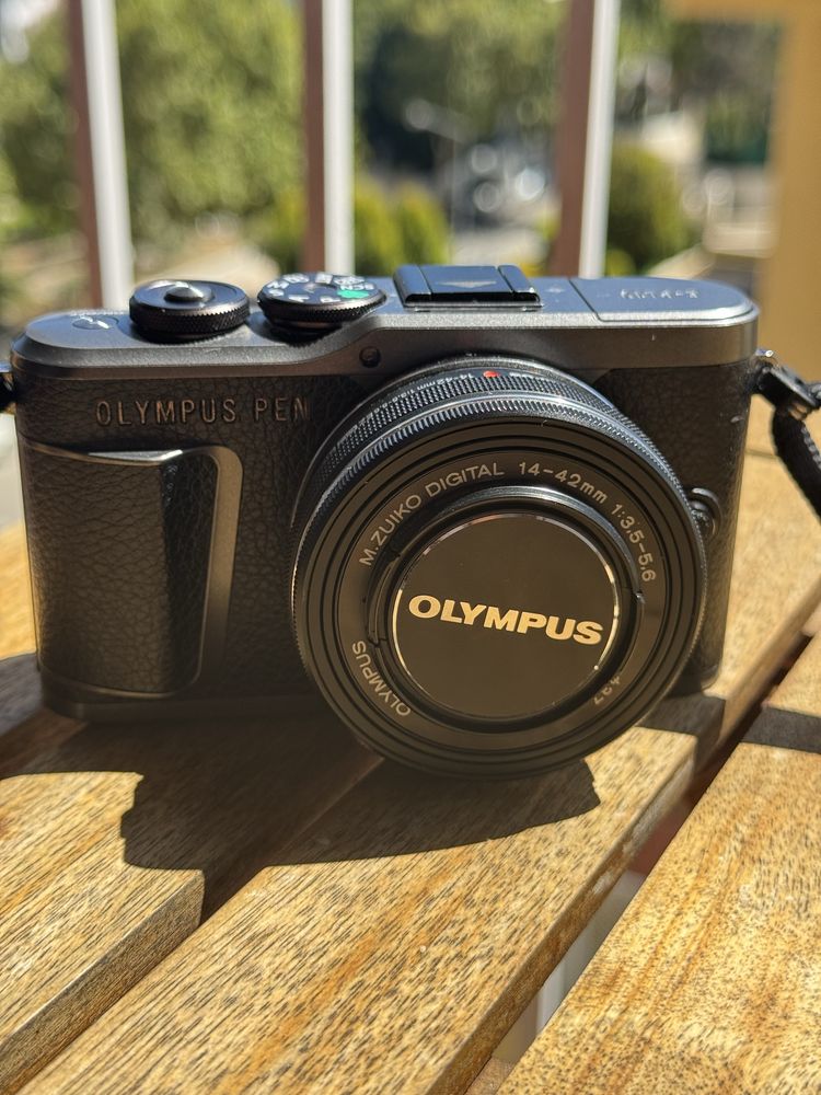 Olympus PEN E- PL 10