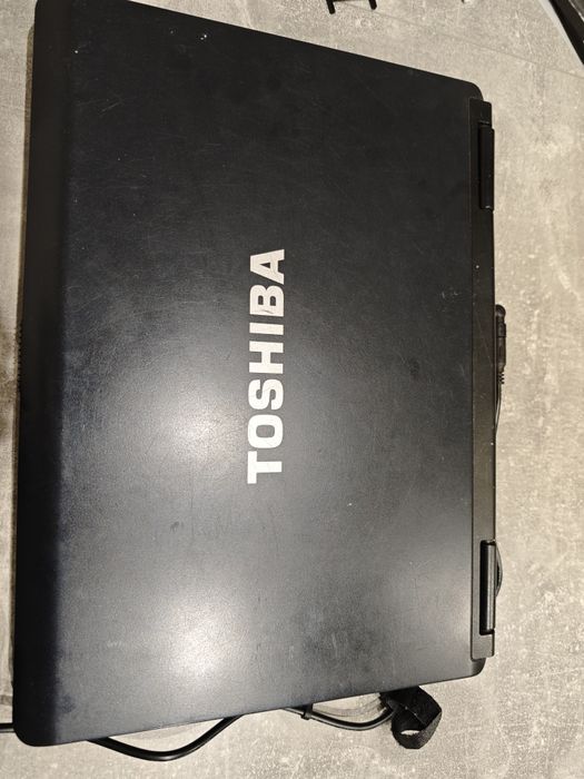 Toshiba satellite Pro L40 uszkodzony