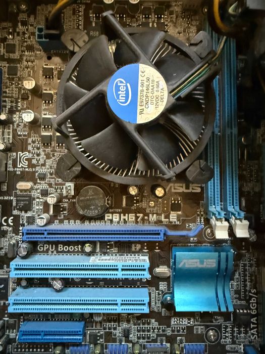 Komputer CPU i5 2500, MOBO P8H67-M LE, DVD Asus