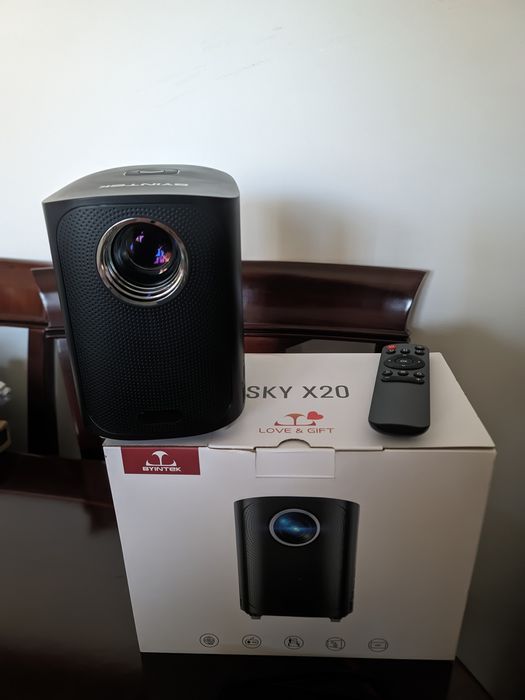 Projetor Byintek X20