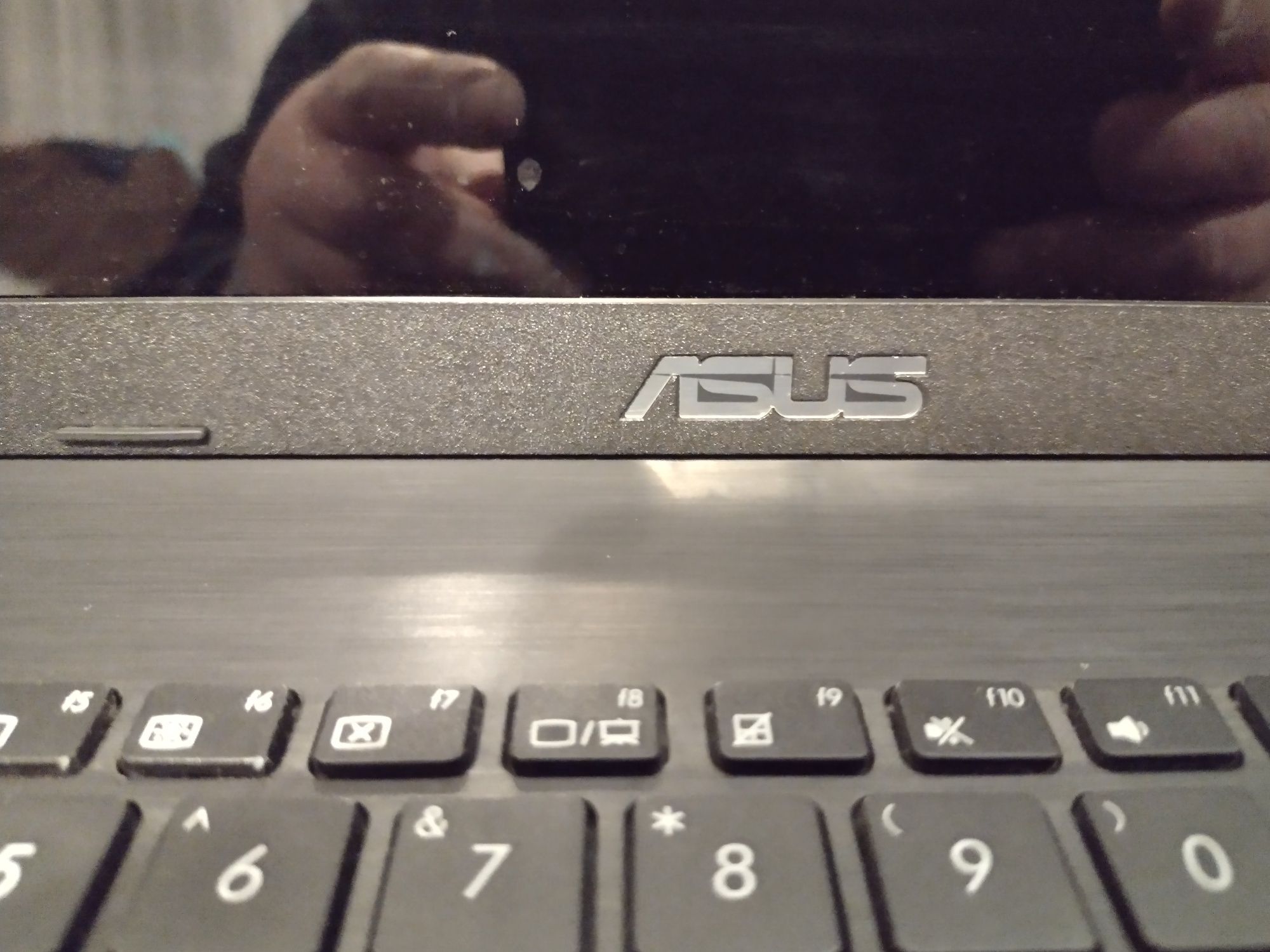 Laptop Asus 15,6" Okazja.