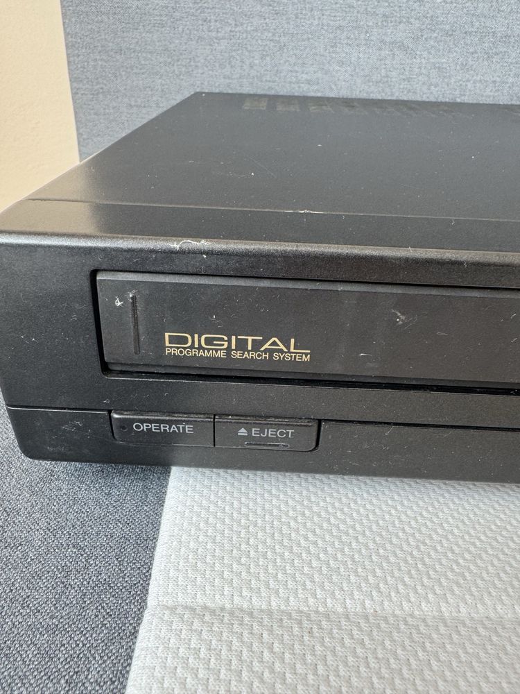 Stary Magnetowid Sharp HQ VHS VC-A30BP japoński
