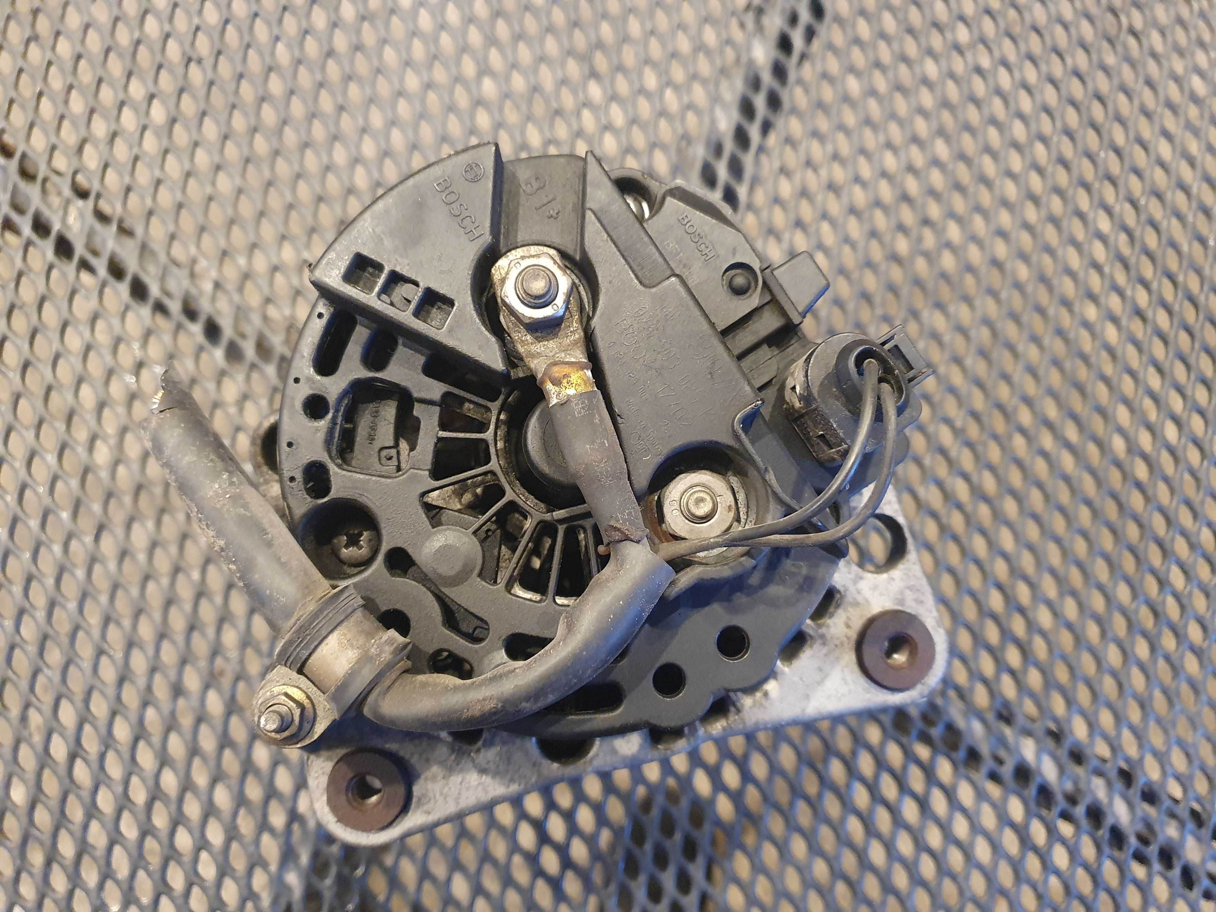Alternator Seat Leon 1 Toledo 2  1.6 16 v benzyna  BCB sprawny