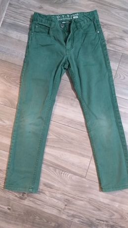 Spodnie chłopięce jeans firmy pepperts rozmiar 134