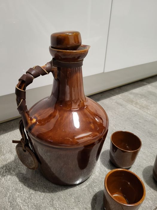 Ceramiczny dzbanek karafka bdb