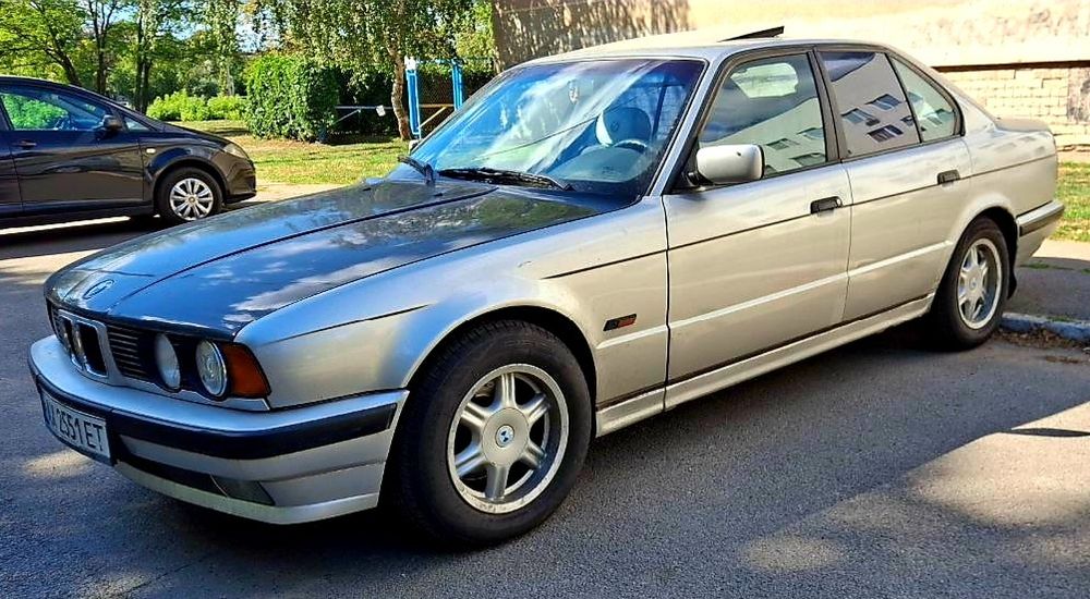 BMW E34 M50B20 продам