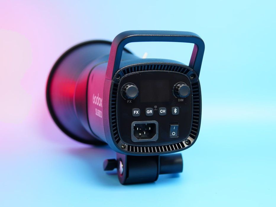 Постоянный LED-свет Godox SL60II — мощное и стабильное освещение для ф