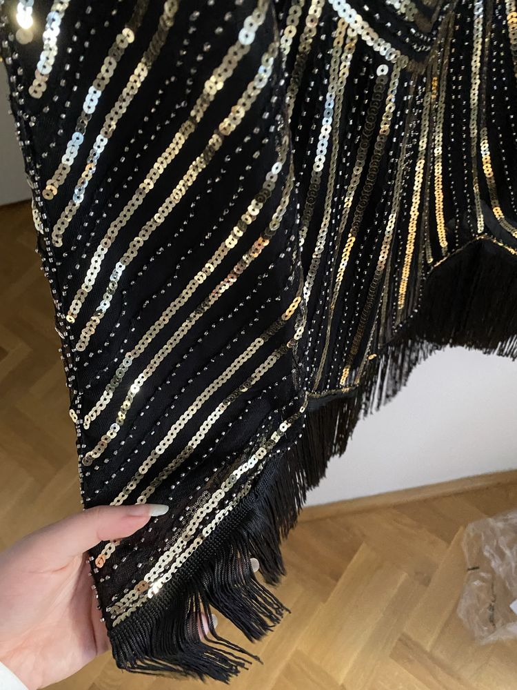 Sukienka w stylu lata 20 nowa great Gatsby XL 42 frędzle i cekiny