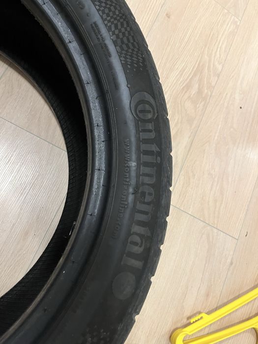 Continental 245/45/18 runflat