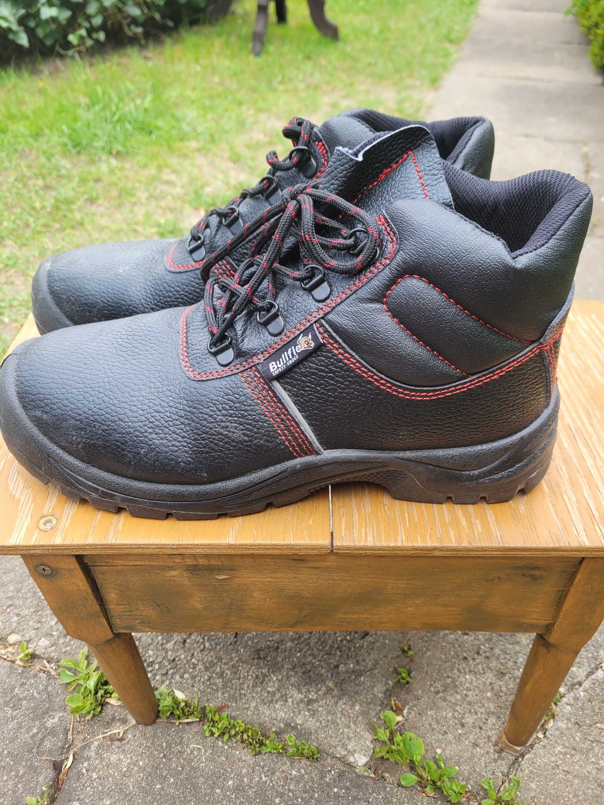 Nowe  ! buty robocze.