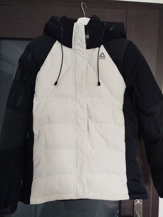 Kurtka męska marki Reebok rozmiar M