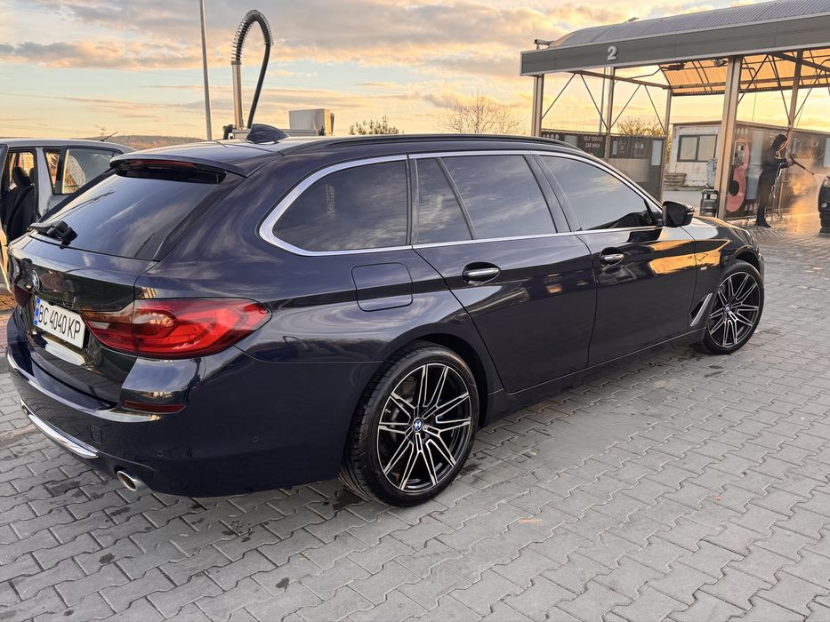 Продам Bmw 5 G31  2.0 дизель. Обслужене авто під підкрасів!