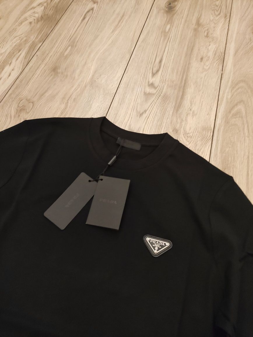 PRADA męski longsleeve rozmiar XXL