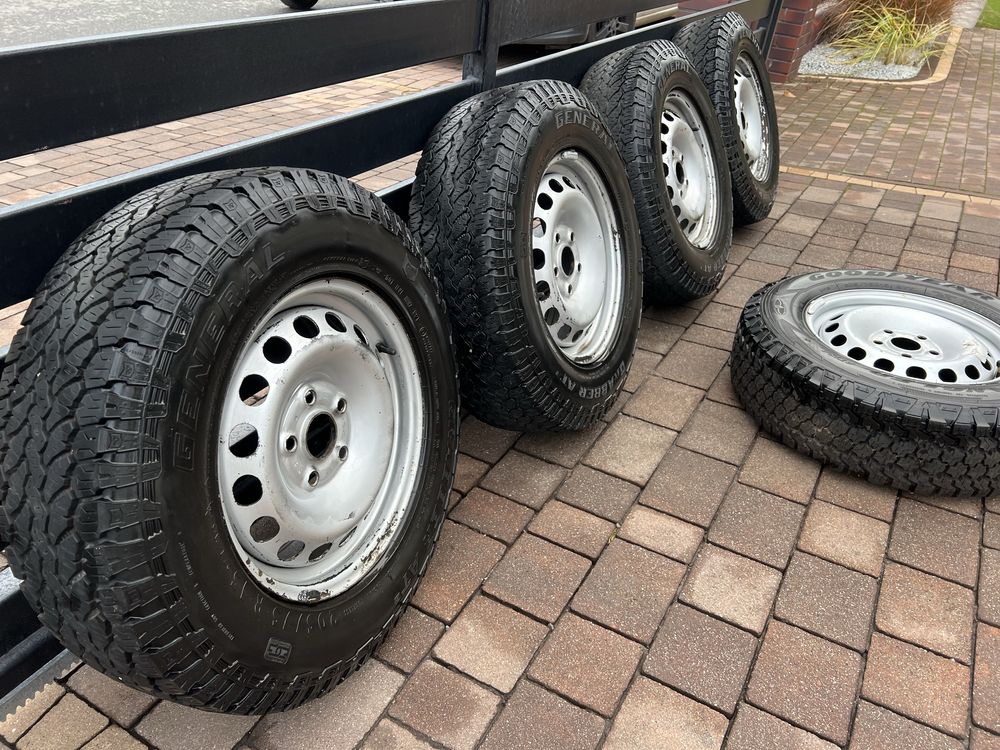 Opony terenowe General Grabber AT3  205/75 r15. 5x112