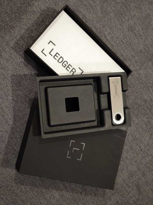 Ledger Nano S Plus Crypto Wallet