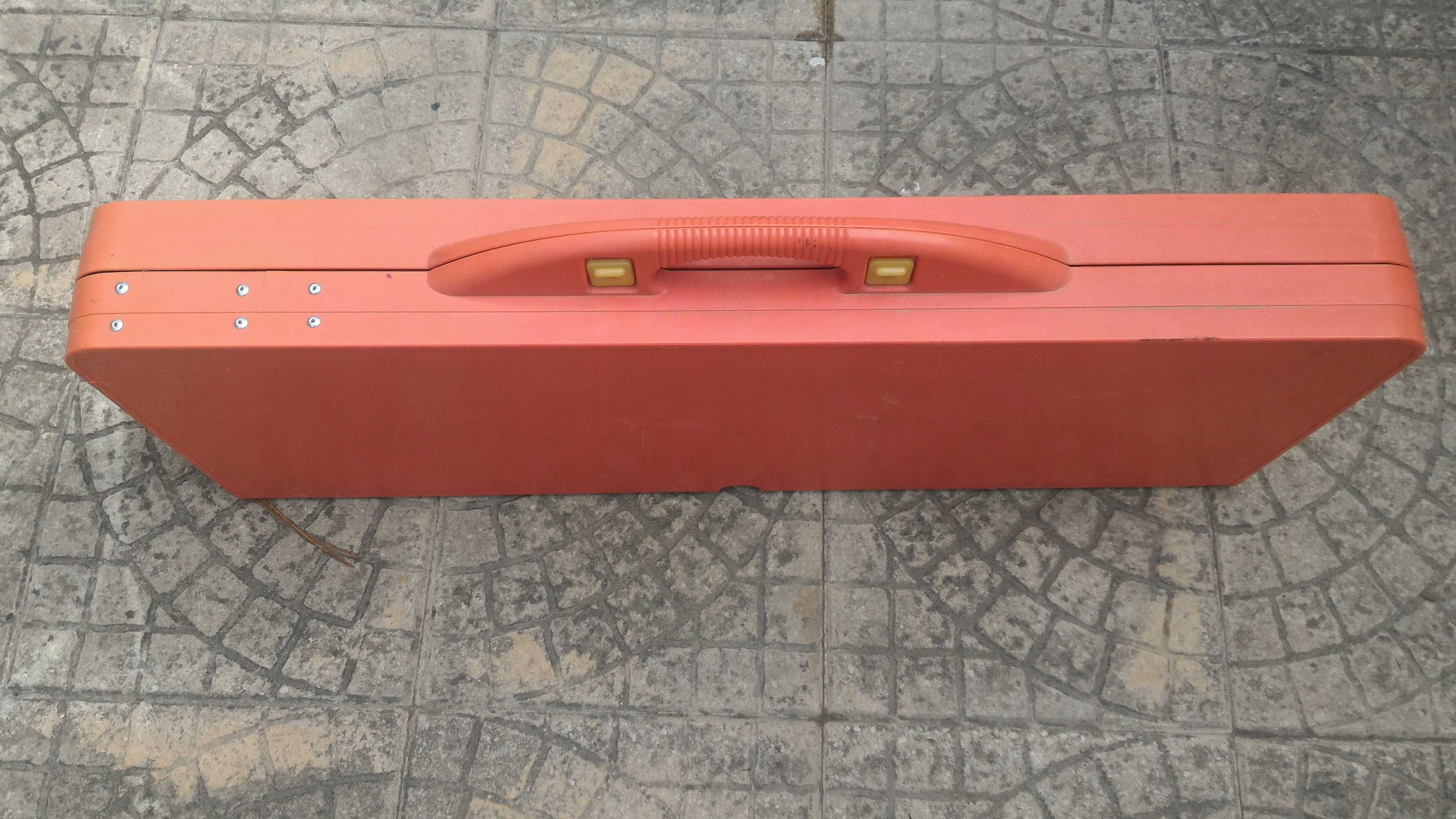 Mesa de acampamento Dobrável com 4 bancos