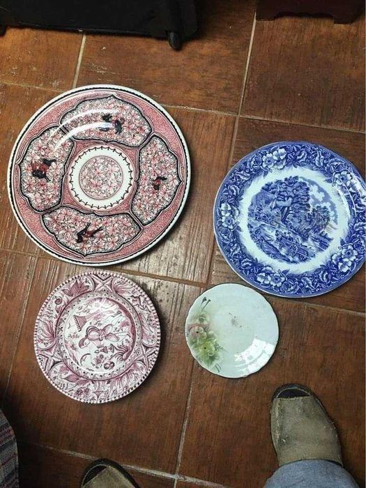 Pratos muito antigos