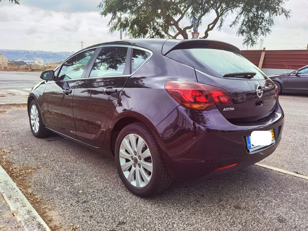 Opel Astra cosmo 1.7 cdti