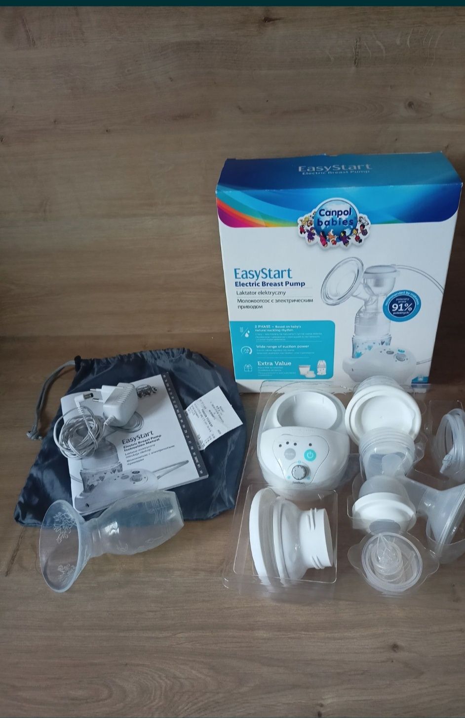 Laktator Canpol easy start +wkładki laktacyjne, magiczny kubeczek