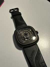 Годинник SEVENFRIDAY  SF P2/02 шикарний