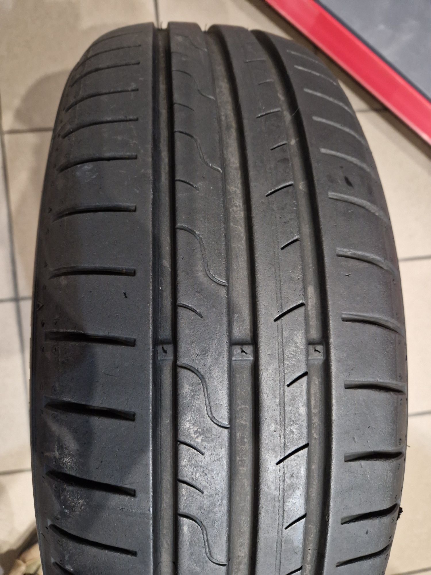 Dunlop 185/60R15 Sport BluResponse