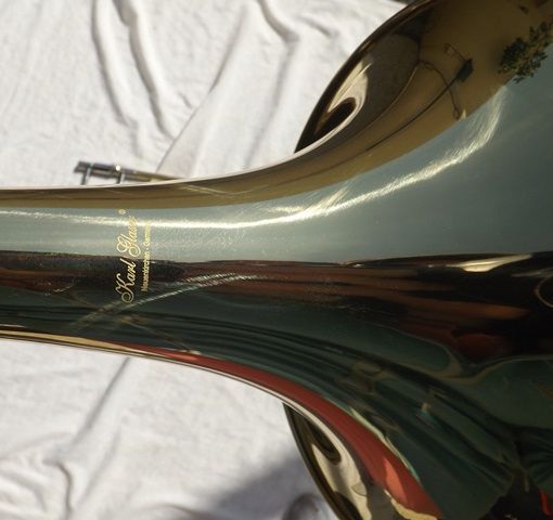 Trombone de vara tenor dourado