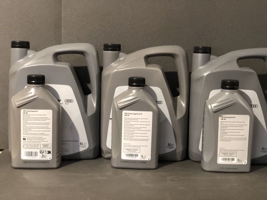 Масло синтетика/Vw 0w30 5л -1739/vw 5w40 D 5л -1799/vw 5w40 G 5л -1545