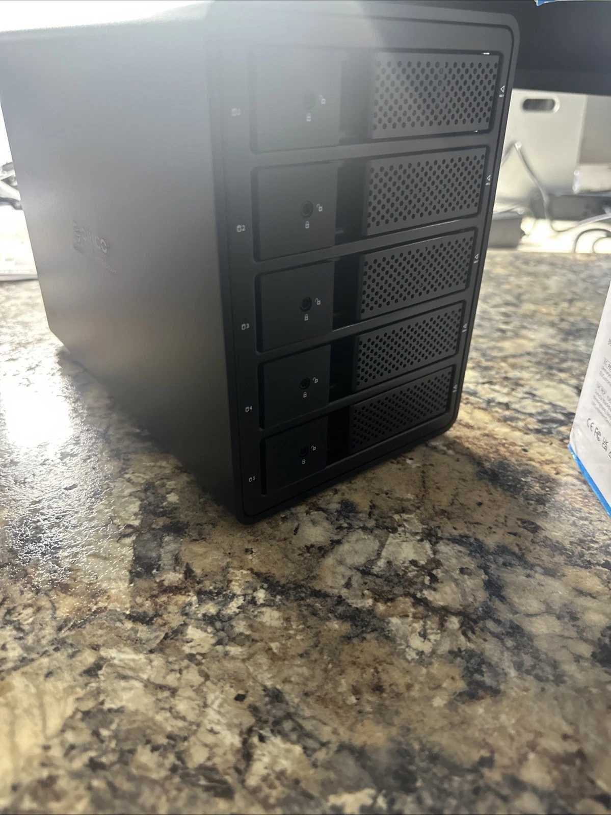 Зовнішній бокс на 5 HDD/SSD (2.5"/3.5") USB 3.0 — ORICO 3559U3
