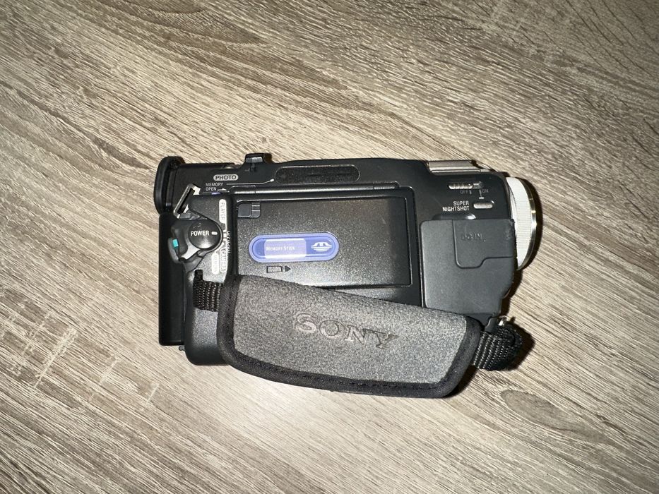 Відеокамера Sony DCR TRV 11E повністю справна