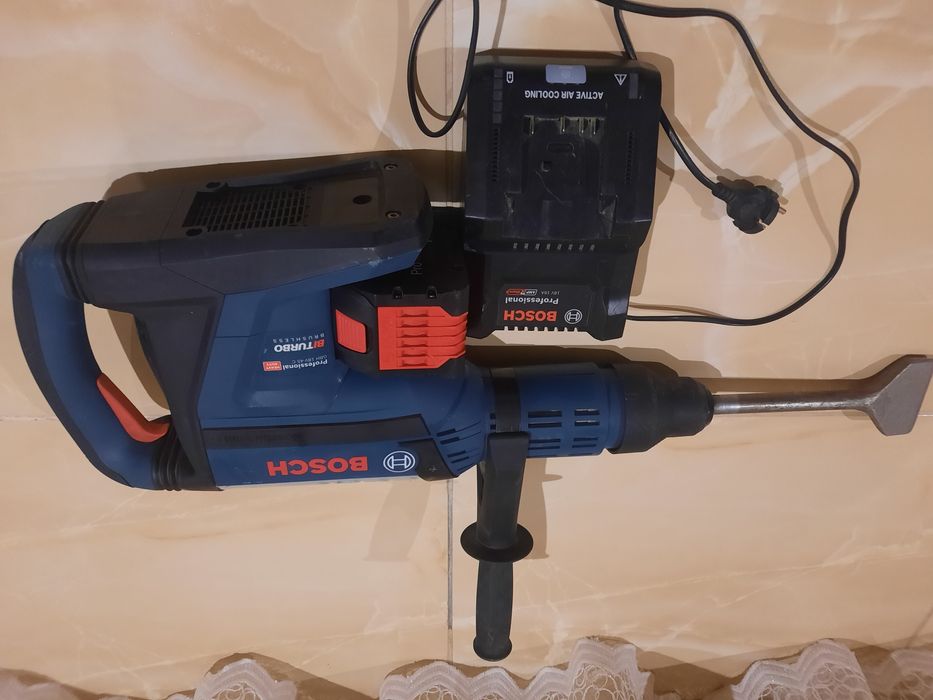 Перфоратор Bosch BiTURBO 18v-45 c