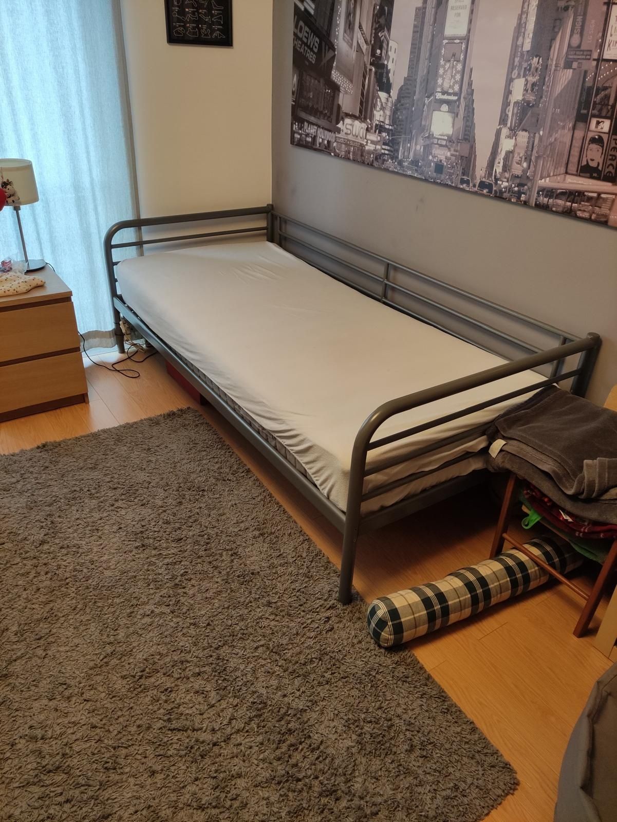 Camas individuais IKEA
