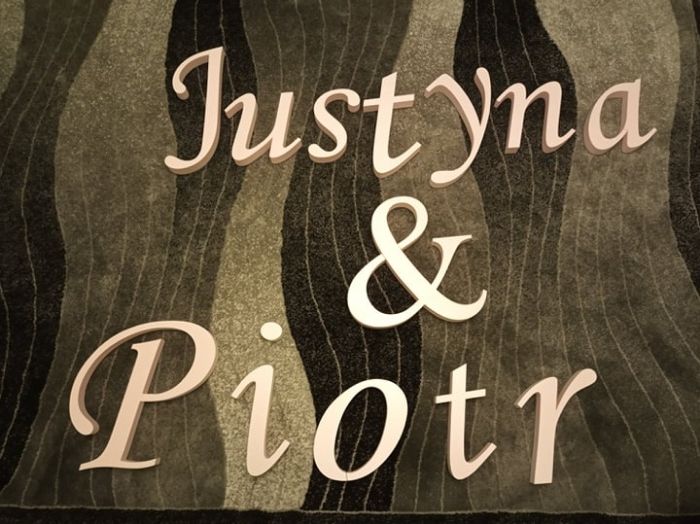Litery ze styroduru styropianu imiona Justyna Piotr