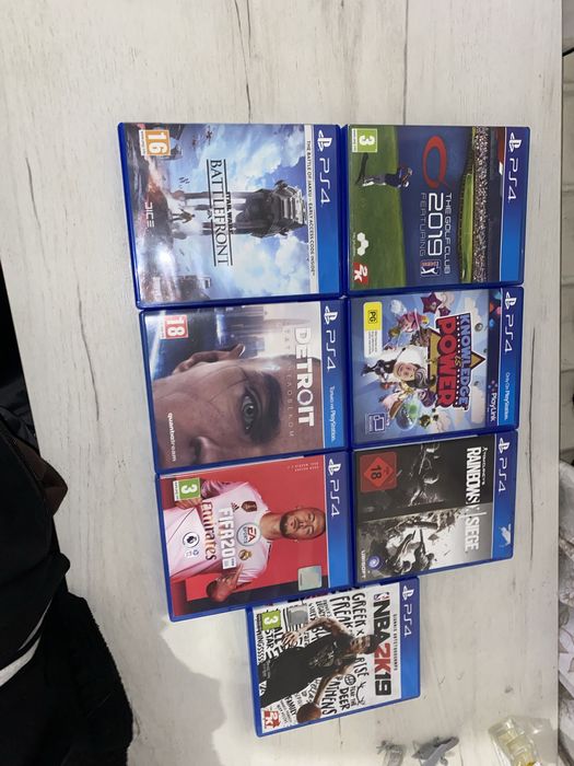 Продам PS4 Fat 500gb