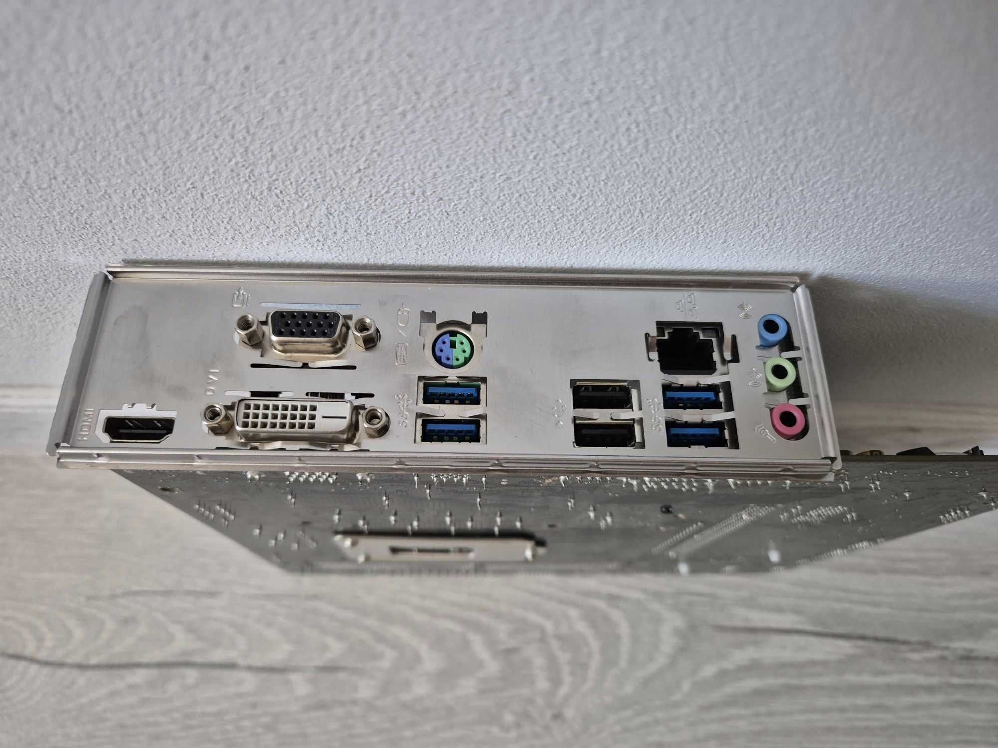свіжий s1200 сет з відео Intel Pentium G6405 +ASRock H510 M.2+8GB DDR4