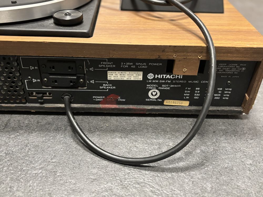 Hitach STD 2690R Music Center gramofon