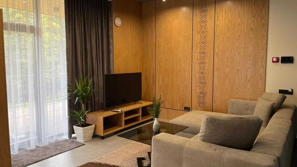 Преміальний котедж посеред лісу у Карпатах - Skogur