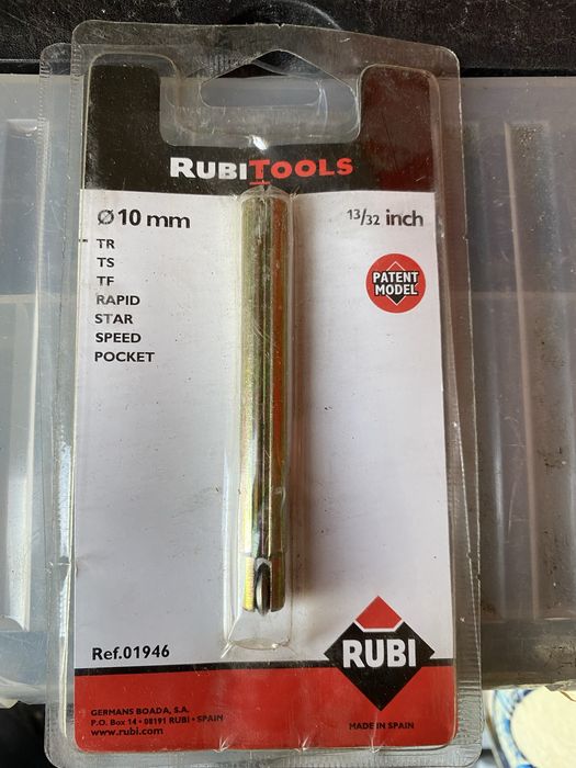 Nozyk do plytek Rubi