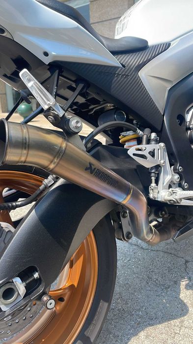 Suzuki gsxr 1000 k9 c/ possibilidade de financiamento