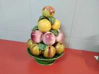 Fruteira em barro das Caldas da Rainha.